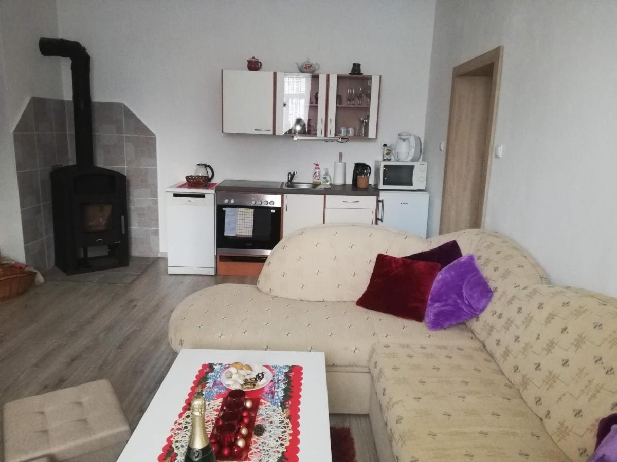 Apartman Petra Kovářská Exterior foto